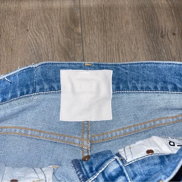 Mother SUPERIOR Jeans‎ Highwaisted Hiker Hover Undone Hem in On My Knees 25